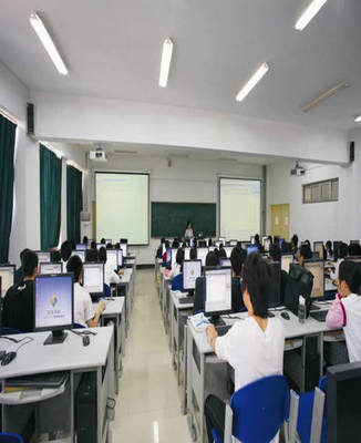 南充郵電工業(yè)學(xué)校計算機(jī)應(yīng)用專業(yè)招生簡介 中專+大專雙學(xué)歷培養(yǎng)