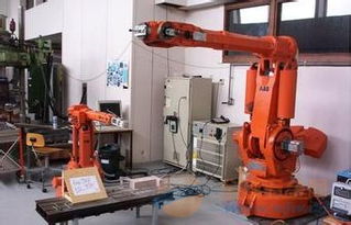 專業(yè)回收全自動(dòng)機(jī)械手,二手回收全自動(dòng)噴油機(jī)器人,噴漆機(jī)器人